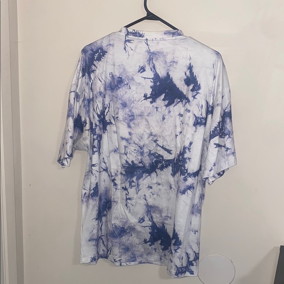 Graphic Tee “Risk Taking” T-Shirt - Picture 4 of 4